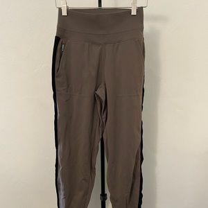 Athleta Venice Velvet Stripe Jogger